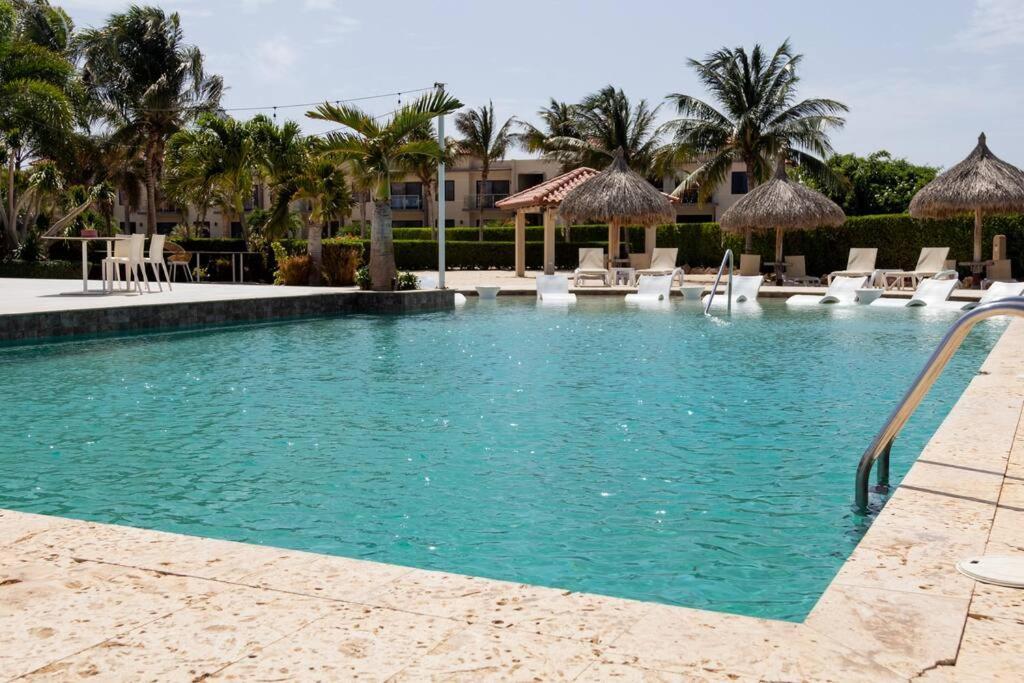 New! Cozy 1 Bedroom Condo- Gold Coast, Noord Aruba Palm Beach Exterior photo