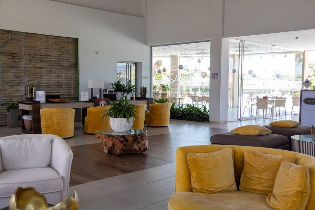 New! Cozy 1 Bedroom Condo- Gold Coast, Noord Aruba Palm Beach Exterior photo