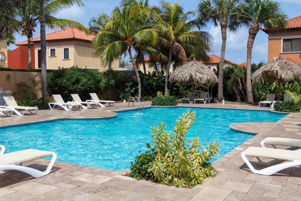 New! Cozy 1 Bedroom Condo- Gold Coast, Noord Aruba Palm Beach Exterior photo